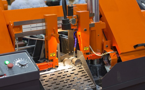 马边龙门带锯床具备哪些优点？